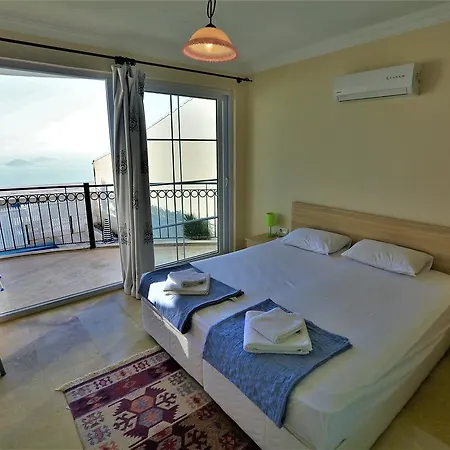 Villa Zuemruet 3 Kalkan